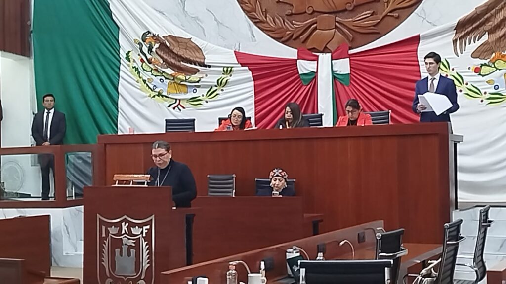Aprueban congresistas Código Financiero alzas en tarifas y cobro de nuevos derechos