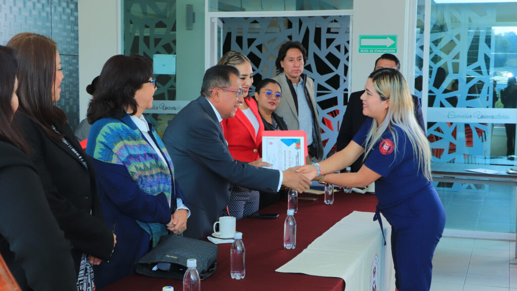 Rector de la UATx reconoce la importante labor de  Casas de Autorrealización por su vínculo con la sociedad