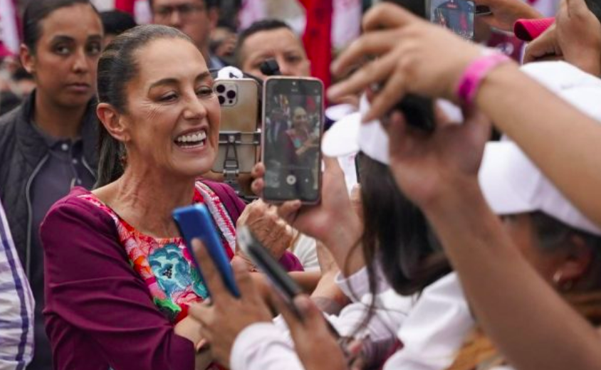 Cierra Sheinbaum 2025 con 73% de respaldo