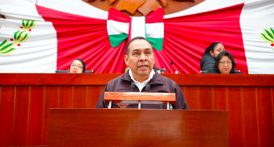 Presenta Miguel Ángel Caballero Yonca iniciativa para modernizar la Ley de Juicio Político en Tlaxcala