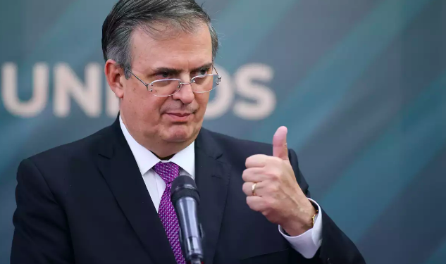 Ebrard dice que los aranceles no van dedicados a ningún país: cuidan 350 mil empleos