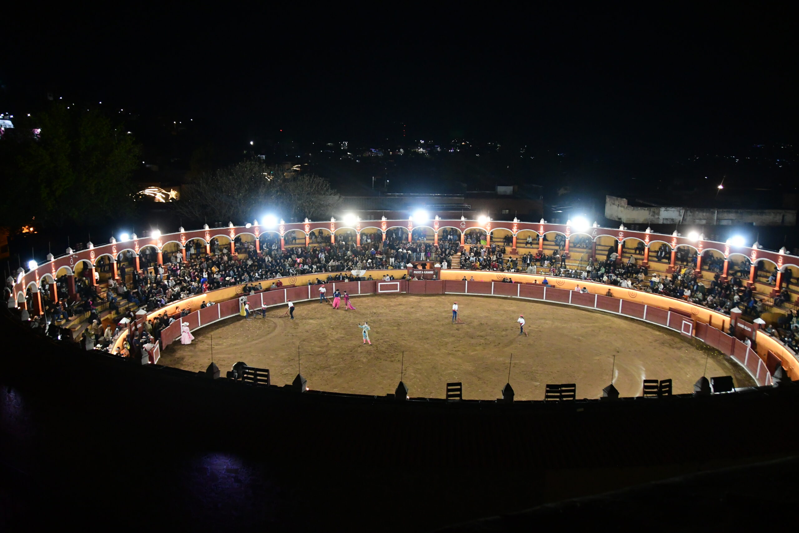 La novillada de la prensa se mantiene como uno de los eventos taurinos más esperados por la afición.