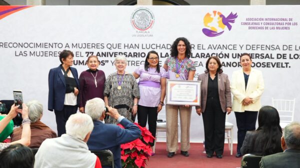 Acompañan diputadas entrega de la presea “Eleanor Roosevelt” en reconocimiento a mujeres defensoras de los derechos humanos