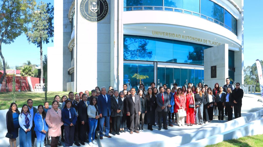 Organiza CEIVIA-UATx reunión informativa a estudiantes  que participarán en programas de movilidad primavera 2026