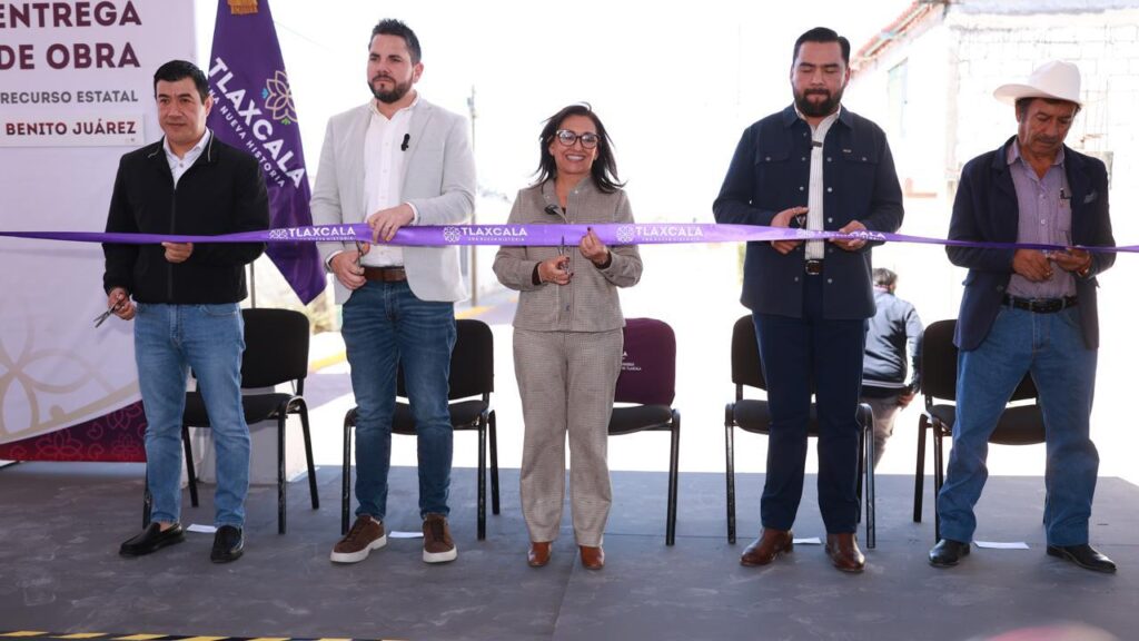 GOBIERNO DEL ESTADO INVIERTE MÁS DE 5 MDP EN REHABILITACIÓN DE CARRETERA A LA SOLEDAD Y ANUNCIA CIUDAD DEL ADULTO MAYOR EN CALPULALPAN