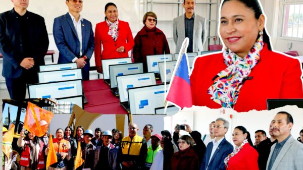 La senadora Ana Lilia Rivera Rivera ha sido pieza fundamental para abrir una nueva etapa de crecimiento en la educación tecnológica del país, al impulsar la creación de carreras de vanguardia dentro del subsistema de los Centros de Bachillerato Tecnológico Industrial y de Servicios (CBTis), afirmó la comisionada de la Dirección General de Educación Tecnológica Industrial (DGETI) en Tlaxcala, Aurelia Teodora Galaviz Rodríguez.