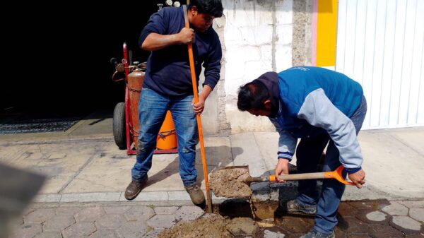La Comisión de Agua Potable y Alcantarillado del Municipio de Huamantla (CAPAMH) continúa con las acciones permanentes de atención, mantenimiento y mejora de la infraestructura hidráulica en distintos puntos del municipio