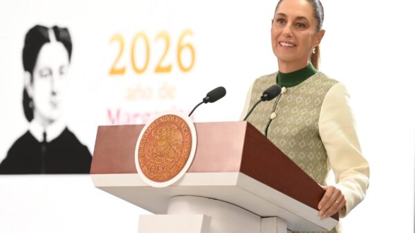 ‘Vamos a poner orden en Guanajuato y somos dos mujeres que estamos trabajando en ello. Nuestro compromiso con el pueblo de Guanajuato de seguir trabajando todos los días”, señaló