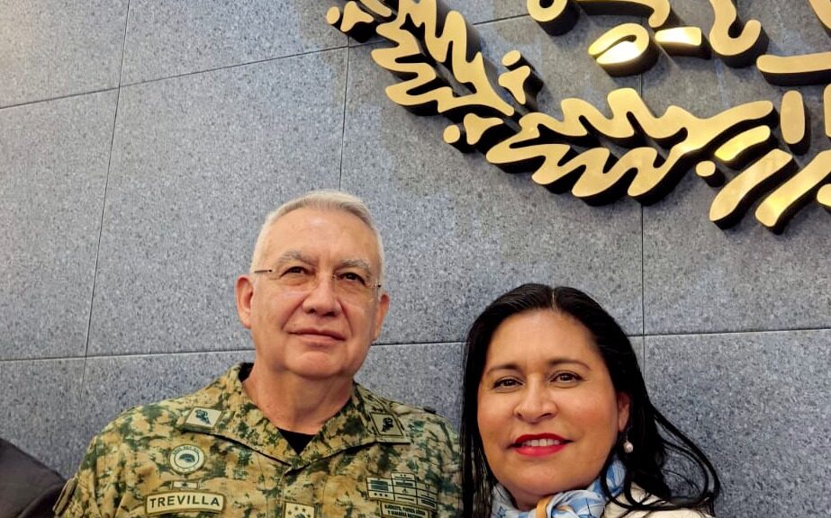 Ana Lilia Rivera reconoce al Ejército como garante de la soberanía y la voluntad popular