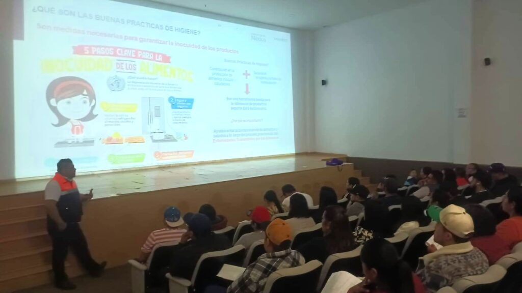 COEPRIST CAPACITA A MANEJADORES DE ALIMENTOS PARA PREVENIR ENFERMEDADES Y PROTEGER SALUD DE LA POBLACIÓN
