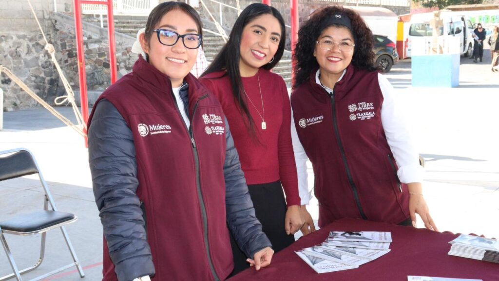 SECRETARÍA DE LAS MUJERES ACERCA SERVICIOS INTEGRALES A TLAXCALTECAS DE LA CAPITAL CON “BRIGADA CONTRA LA VIOLENCIA”