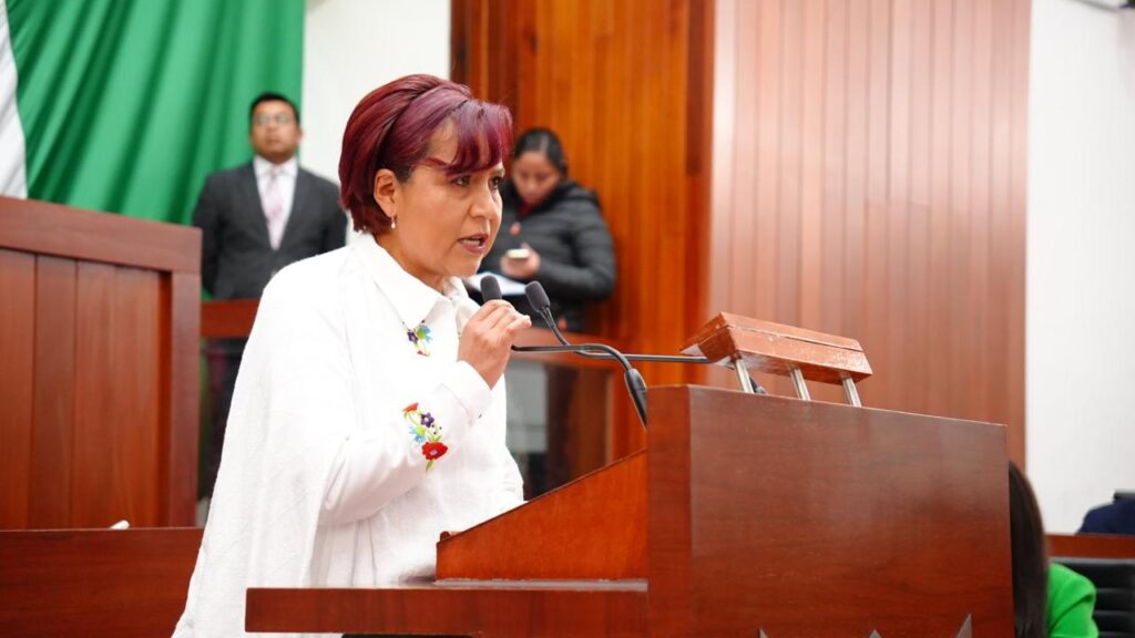 La diputada Madai Perez Carrillo presentó ante el Pleno del Congreso del Estado la Iniciativa con Proyecto de Acuerdo por el que se declara el día 15 de mayo como “Día del Agricultor en Tlaxcala”
