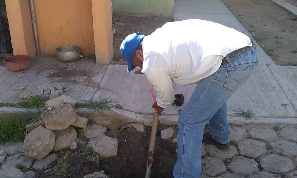 La Comisión de Agua Potable y Alcantarillado del Municipio de Huamantla (CAPAMH) mantiene supervisión constante y trabajo permanente en campo para fortalecer el servicio de agua potable en diferentes puntos del municipio