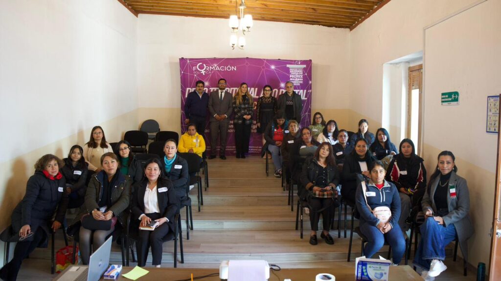 HUAMANTLA IMPULSA EL LIDERAZGO FEMENINO CON CAPACITACIÓN QUE FORTALECE LA PARTICIPACIÓN POLÍTICA DE LAS MUJERES