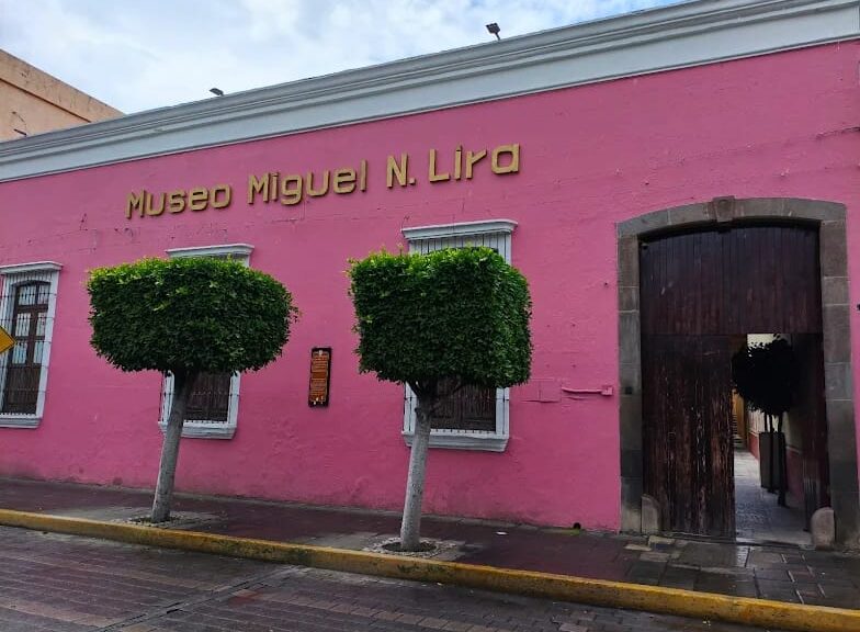 Este año ofrecerá asesoría jurídica, psicológica y de trabajo social, además de servicios de resguardo, descanso y conectividad para brindar atención integral durante la jornada