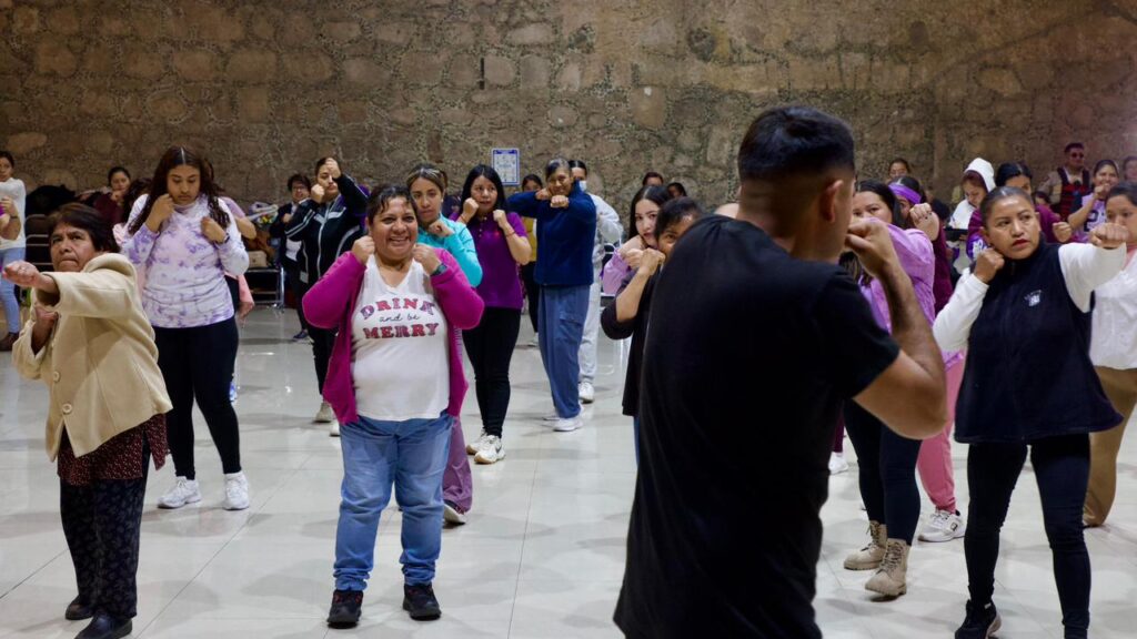 CONCLUYE CON ÉXITO CURSO GRATUITO DE DEFENSA PERSONAL PARA MUJERES EN HUAMANTLA