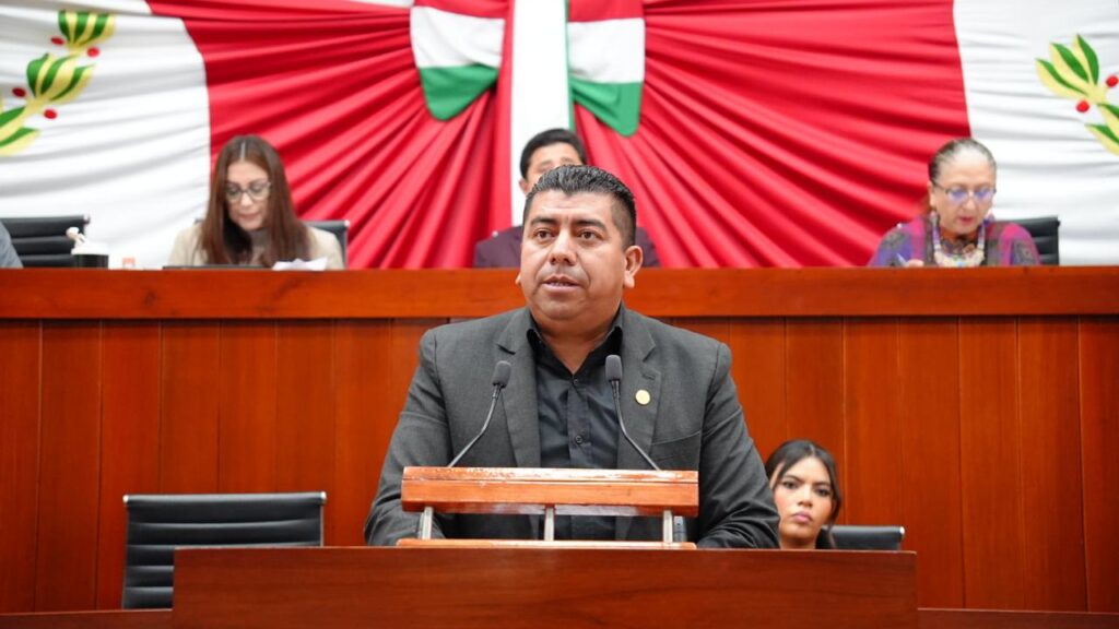 Jaciel González Herrera presentó la Iniciativa para reformar la Constitución Política del Estado, con el propósito de reconocer al trabajo del campo y la agricultura como actividades estratégicas para el desarrollo sostenible de Tlaxcala.
