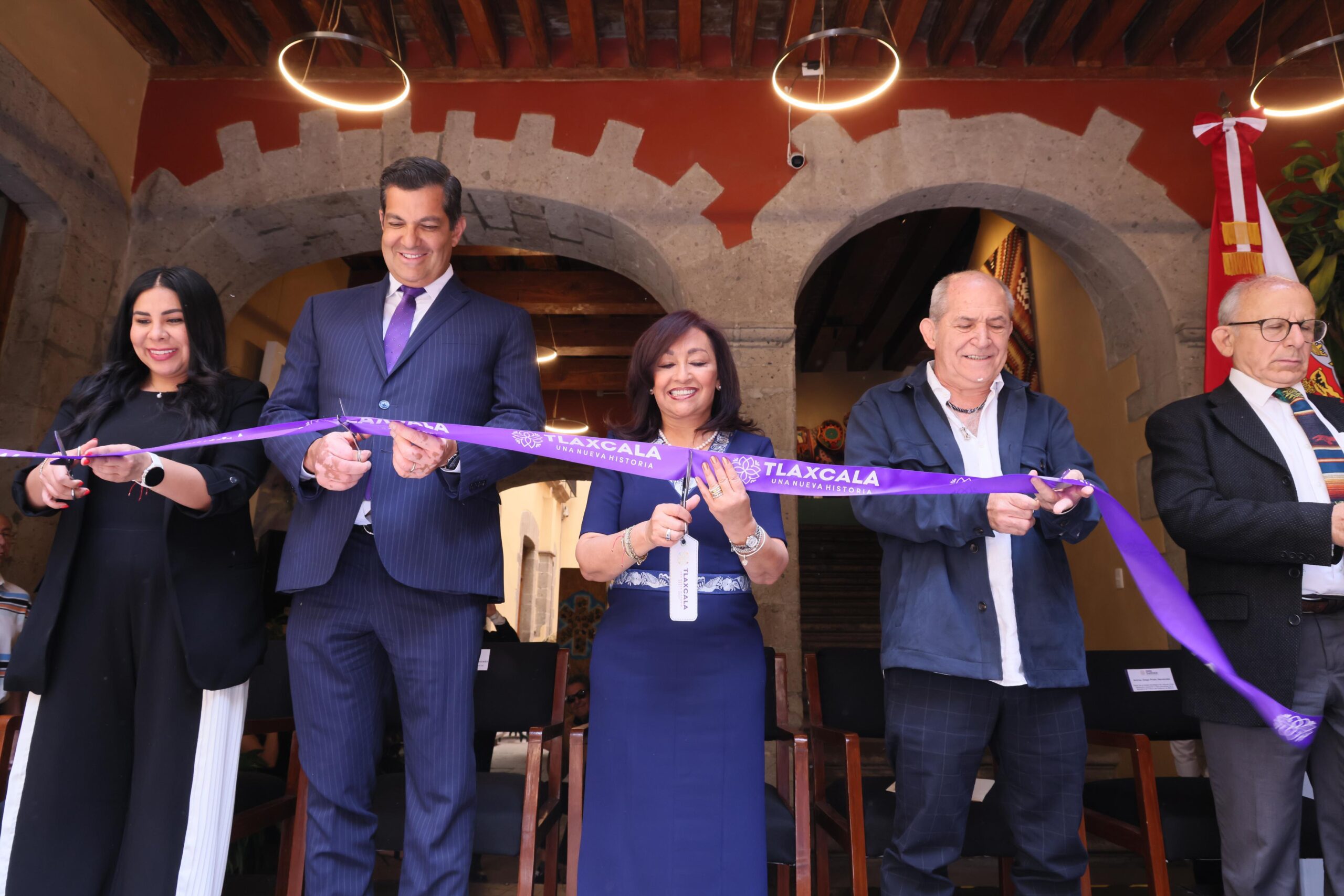 DESDE CASA TLAXCALA, GOBERNADORA INAUGURA LA EXPOSICIÓN “MEXICANIZANDO AL MUNDO”. 
