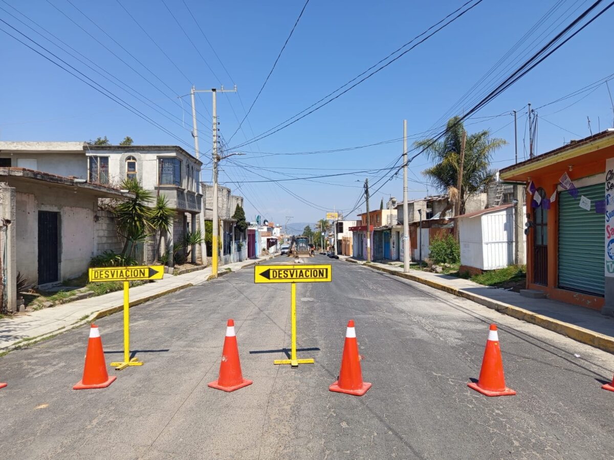 Se rehabilita carpeta asfáltica en Cuahuixmatlac,  Chiautempan