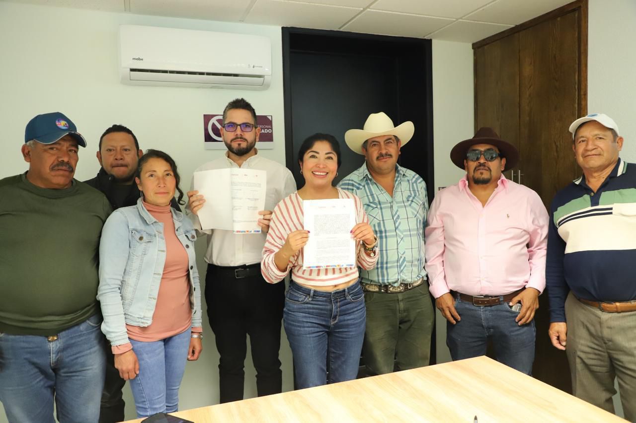 GOBIERNO DEL ESTADO REHABILITARÁ CAMINOS RURALES PARA SACAR COSECHAS Y CONECTAR COMUNIDADES