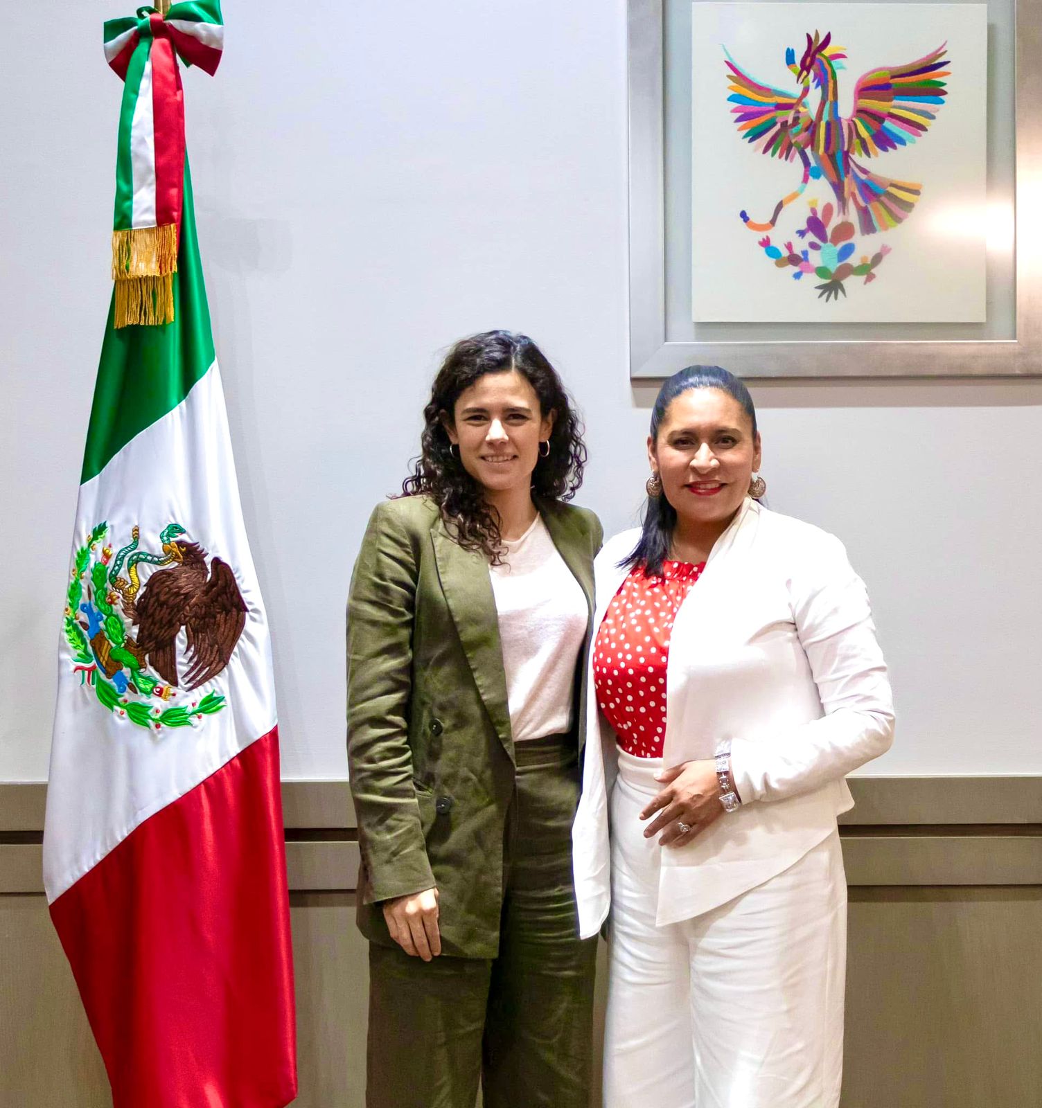 Ana Lilia Rivera ve en Luisa Alcalde garantía de solidez para la Consejería Jurídica de la Presidencia