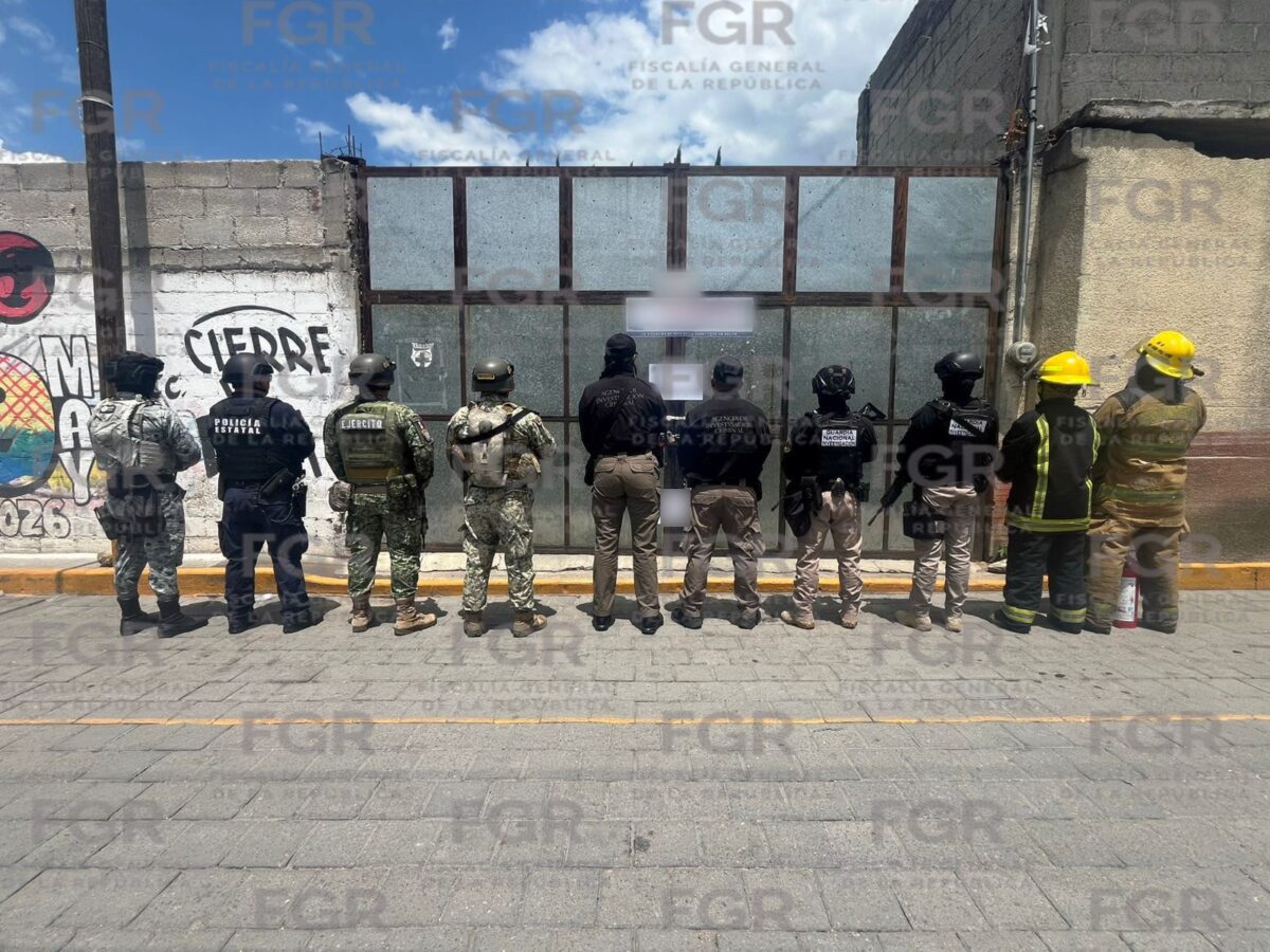 EN CATEO, FGR ASEGURA MÁS DE 200 LITROS DE HIDROCARBURO EN MAZATECOCHCO, TLAXCALA