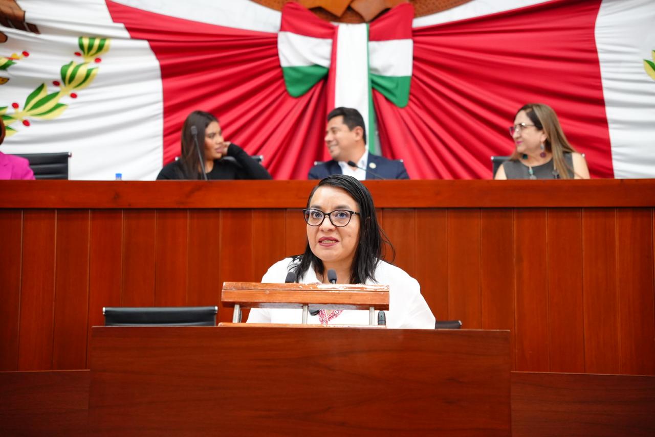 Propone Laura Flores reformar Ley Municipal para evitar imposiciones en suplencias de alcaldes