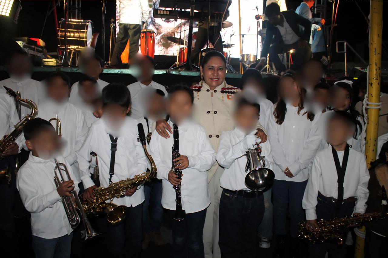 Primer concierto de “Canto de Lobo” llena de música y esperanza a Cuaula