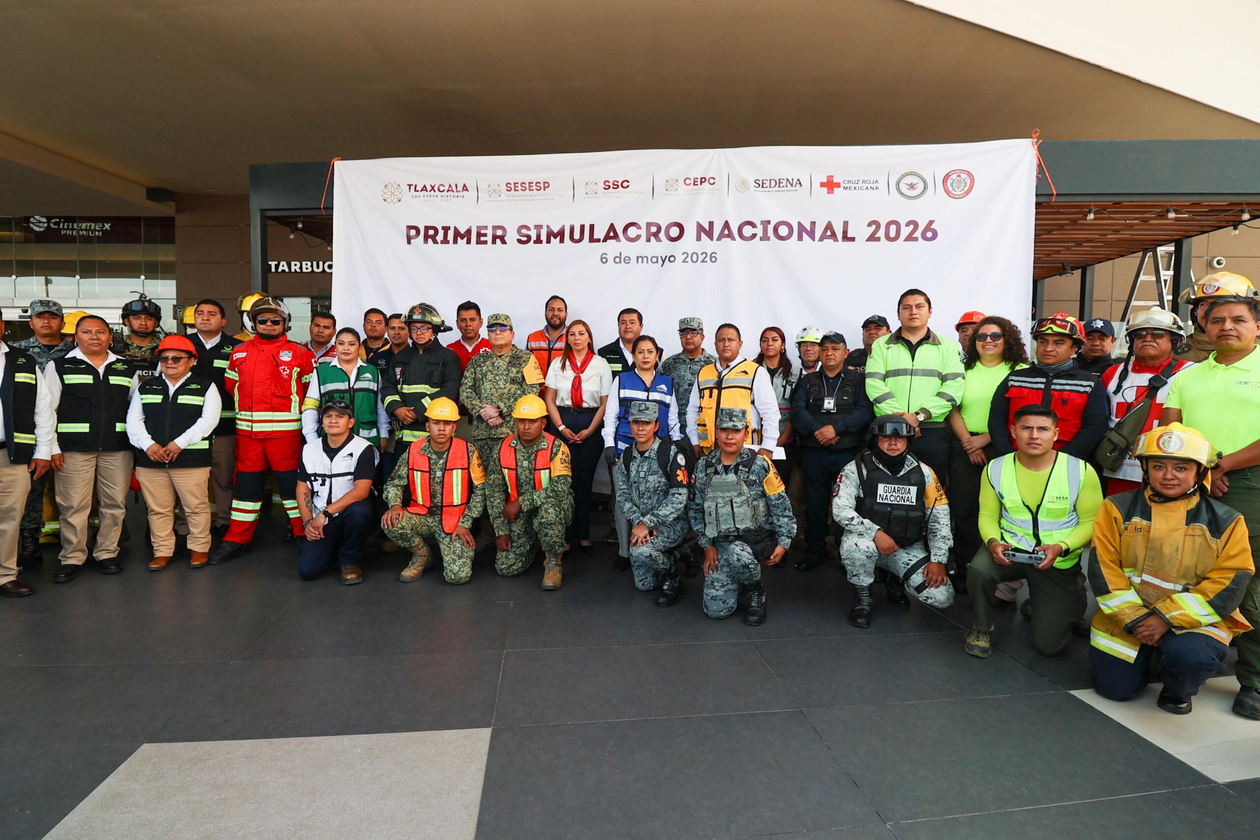 AUTORIDADES REALIZAN CON ÉXITO SIMULACRO NACIONAL 2026 EN GALERÍAS TLAXCALA