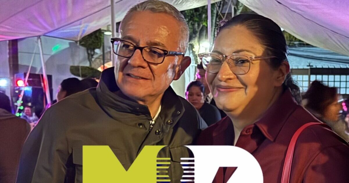 Felicita y reconoce Oscar Flores a contadores de Tlaxcala