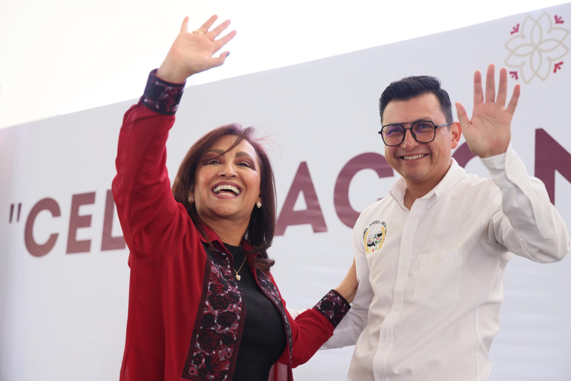 ANUNCIA LORENA CUÉLLAR 100 LICENCIAS GRATUITAS PARA CHOFERES DE TLAXCALA
