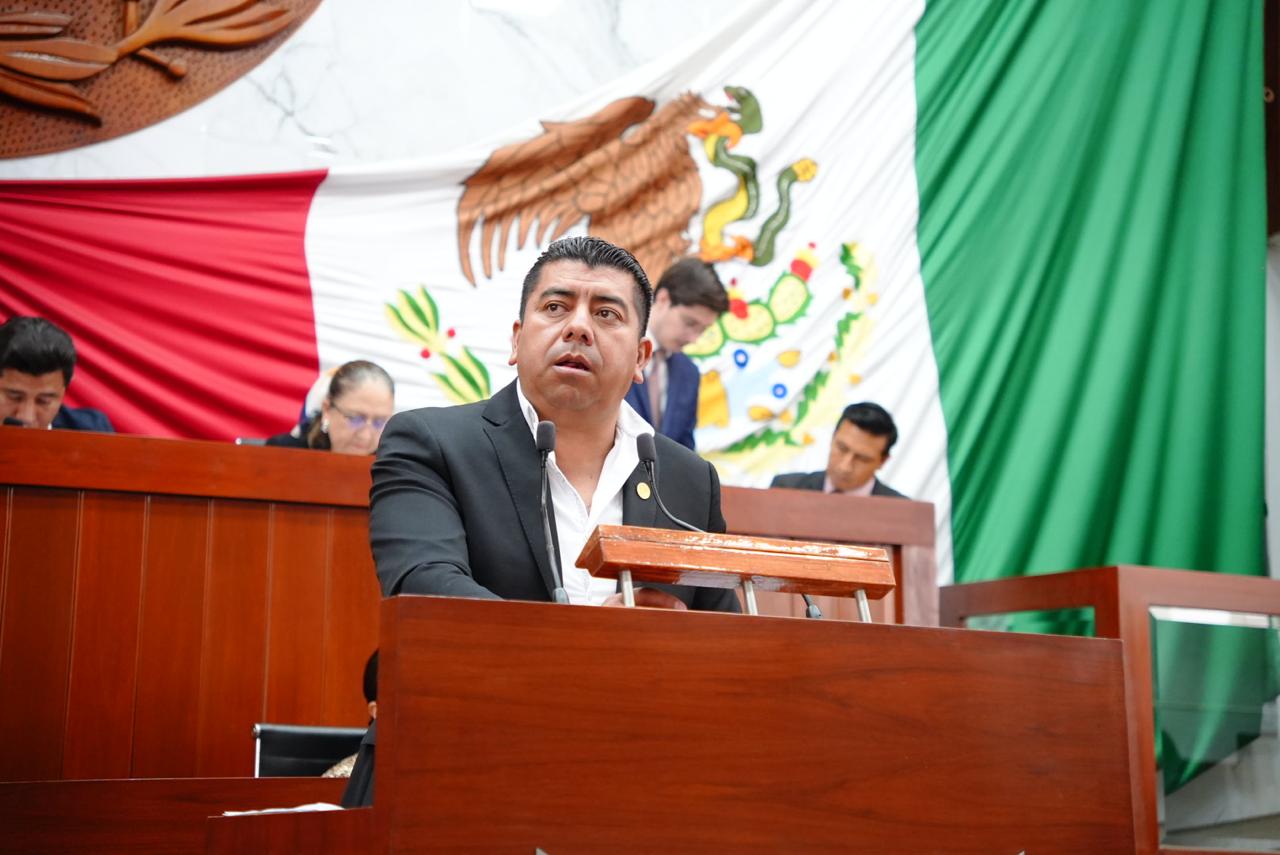 Diputado Jaciel González presenta iniciativa de reforma a Ley de Educación para el Estado de Tlaxcala para fortalecer la orientación vocacional