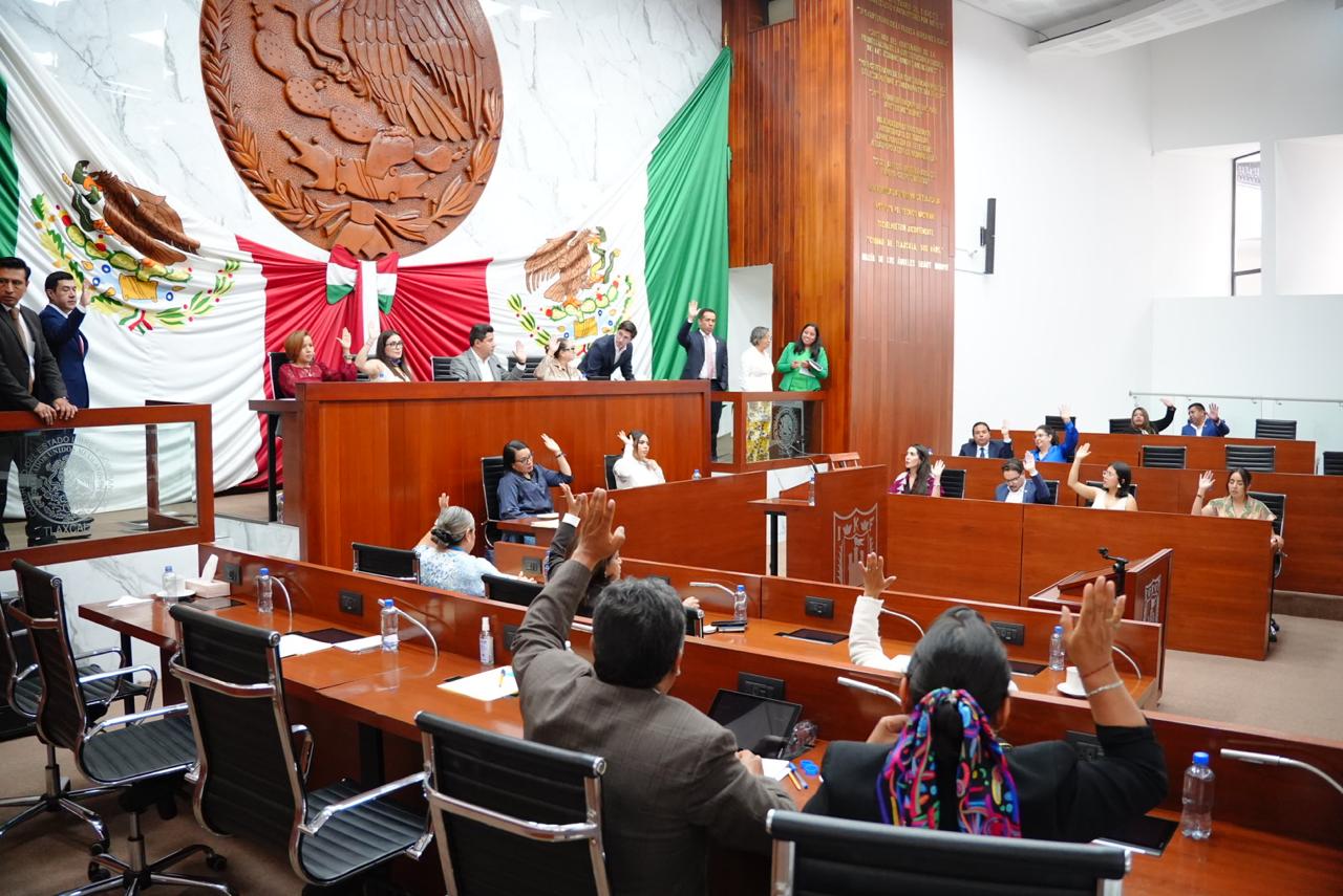La LXV Legislatura del Congreso del Estado, autoriza al Municipio de Ixtenco desincorporar y ejercer actos de dominio respecto de unidades vehiculares del patrimonio municipal