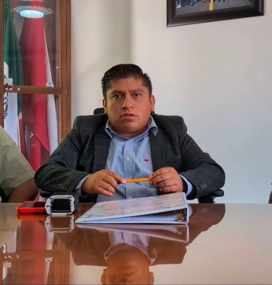 Alcalde de Xaltocan condiciona labor periodística exige “permiso municipal”