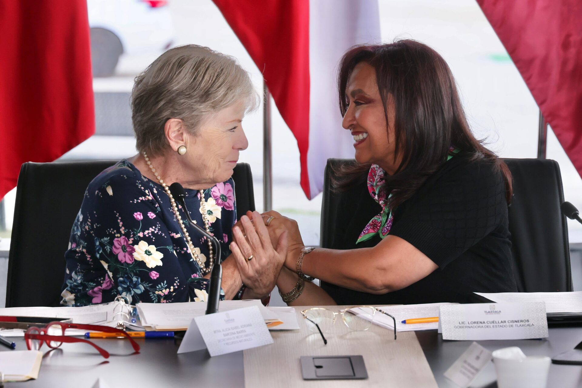 GOBIERNO ESTATAL, SEMARNAT Y PROFEPA FIRMAN ACUERDOS PARA PROTEGER LA MALINCHE Y TRANSFORMAR EL MANEJO DE RESIDUOS