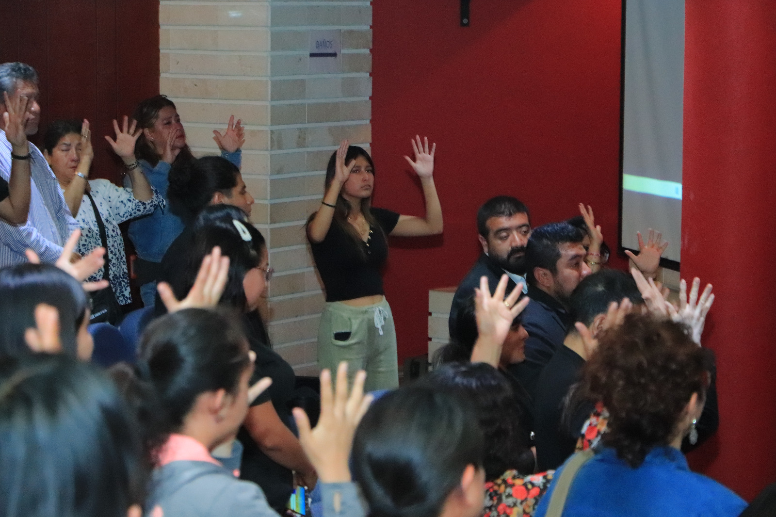 La FCDH-UATx honra el legado de Diego Alonso González Contreras