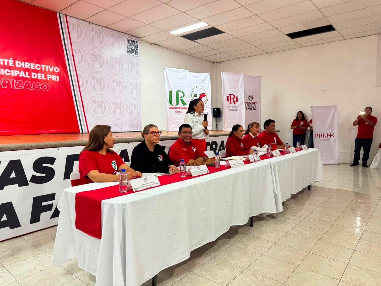 Toma protesta el nuevo Comité Directivo Municipal del PRI en Apizaco