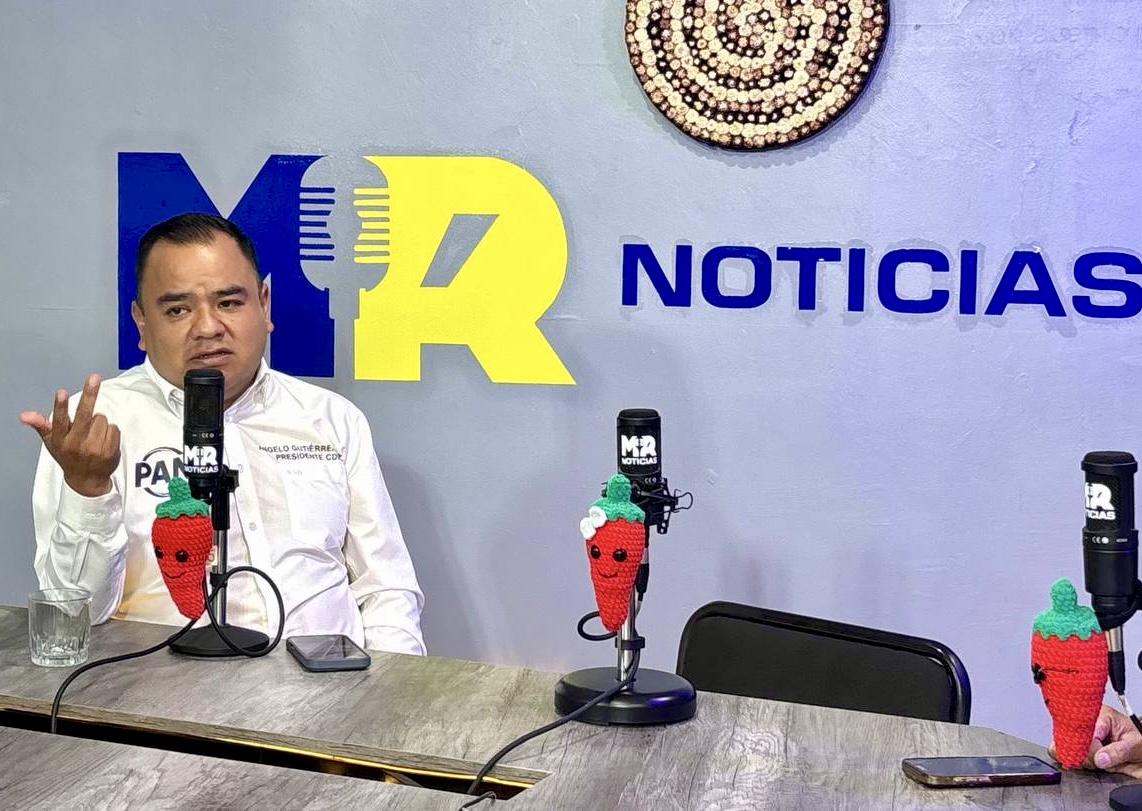 En el estudio Angelo Gutiérrez Hernández. Foto: Valeria Sánchez Rosas/ MR Noticias