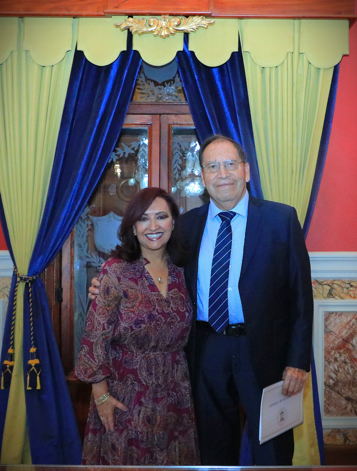 Mantienen Gobierno estatal y UATx colaboración para favorecer educación y transformación social