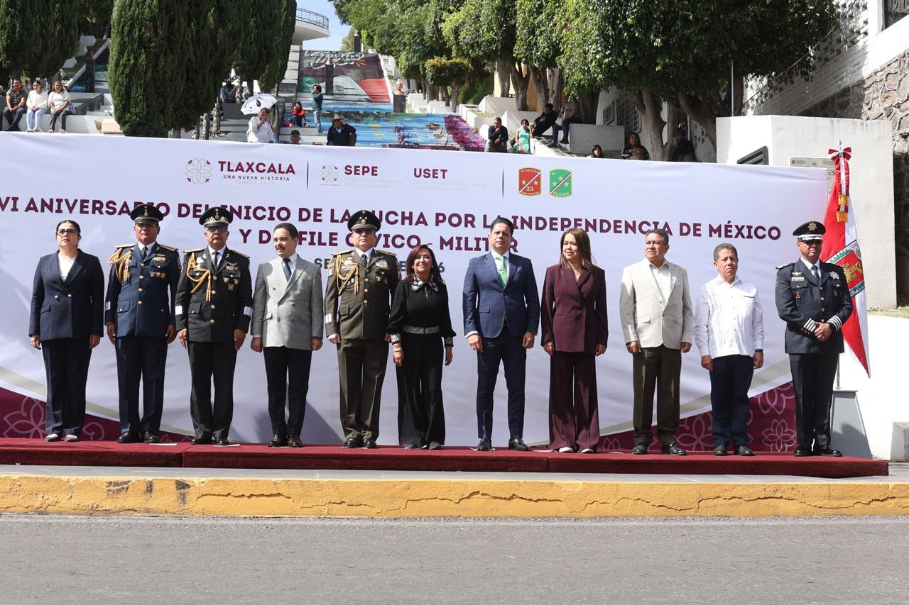 ENCABEZA GOBERNADORA CEREMONIA Y DESFILE CÍVICO-MILITAR POR EL CCXVI ANIVERSARIO DE LA INDEPENDENCIA DE MÉXICO. 