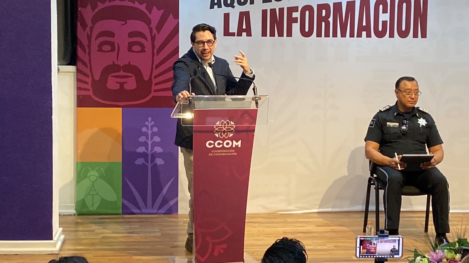 Gobierno revienta a Simón Levy por departamentos de Lorena en Miami