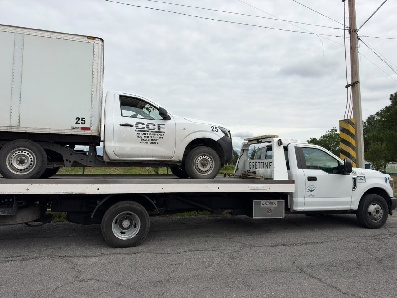 POLICÍA MUNICIPAL DE HUAMANTLA RECUPERA CAMIONETA CON REPORTE DE ROBO EN TAMAULIPAS