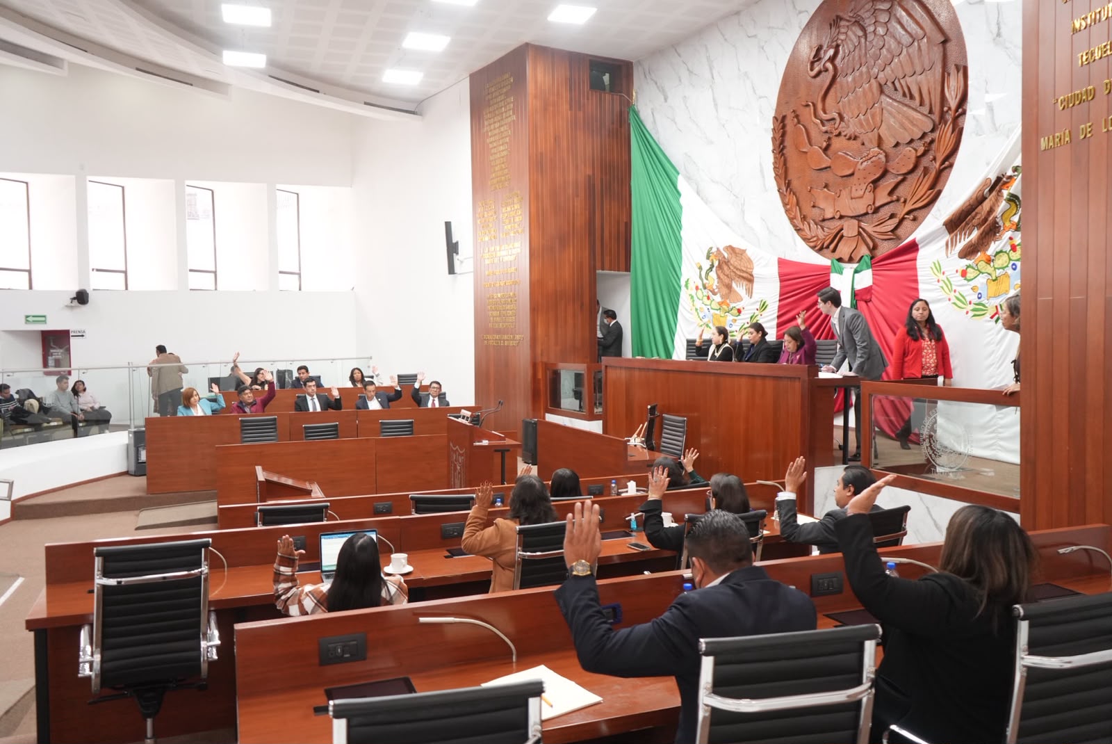Aprueba Congreso la desincorporación de dos vehículos del Tribunal de Conciliación y Arbitraje